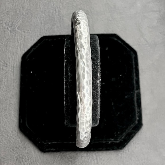 Vintage Mexican sterling silver 925 hammered bangle bracelet - Picture 2 of 2